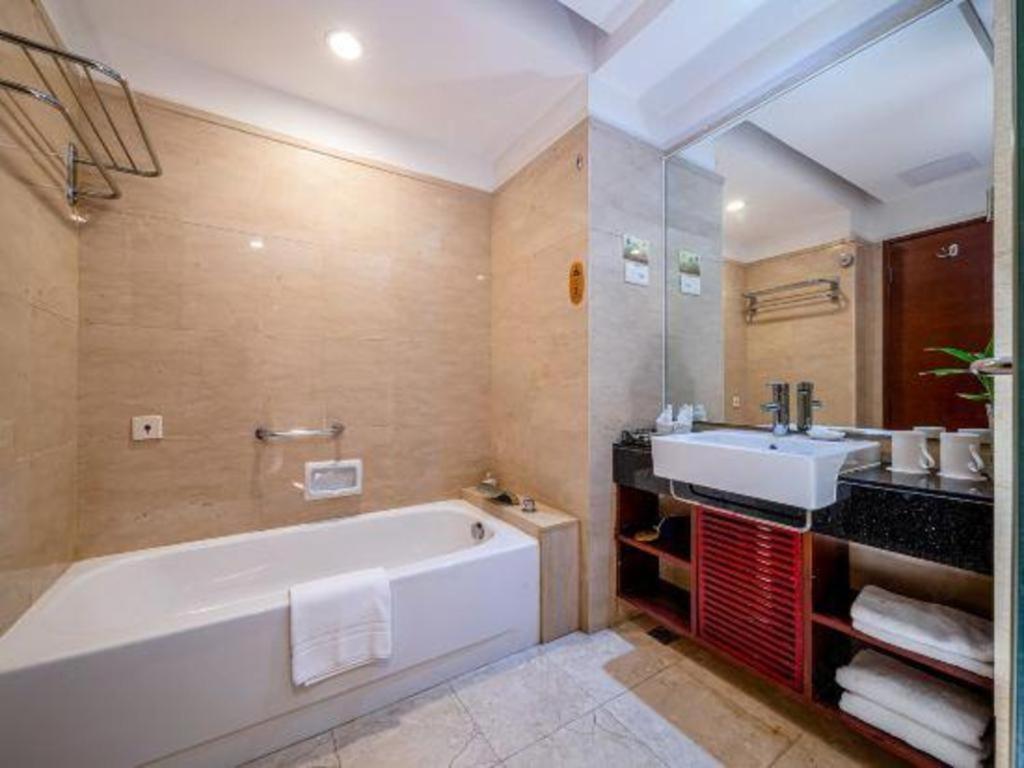 Nanning Yongjiang Hotel מראה חיצוני תמונה
